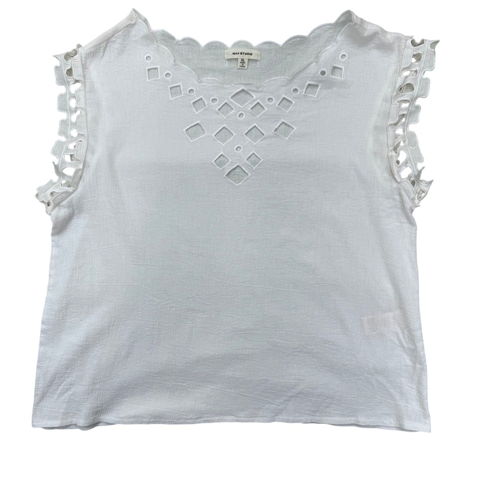 Max Studio Womens XL White Cotton Eyelet Scalloped Sleeveless Blouse 9702B30